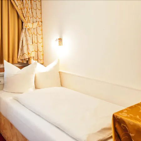 Rumer Hof Hotel