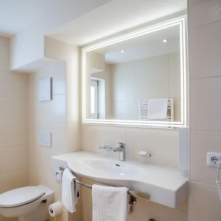 Rumer Hof Hotel