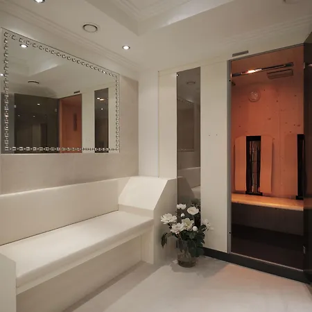 Hotel Rumer Hof 4*