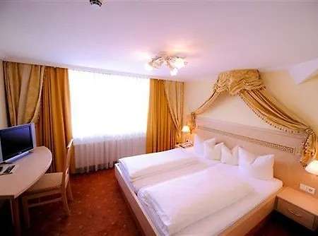 فندق رومر هوف