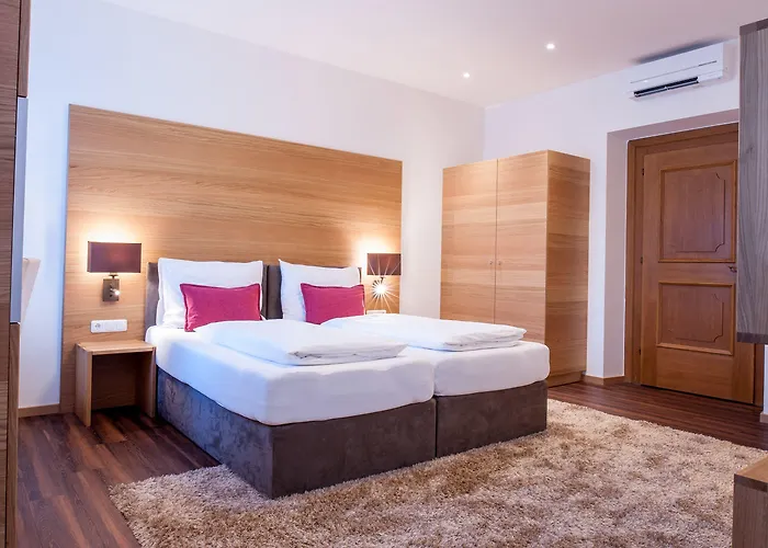 رومر هوف رم