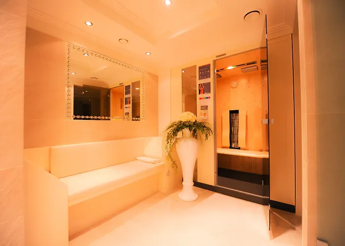 فندق رومر هوف رم