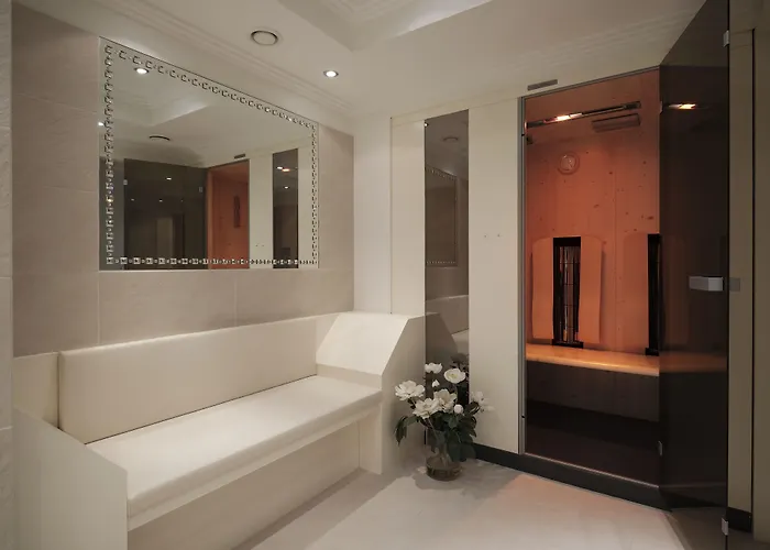 فندق رومر هوف 4*