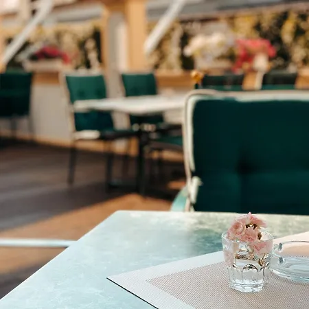 朗姆好酒店 酒店