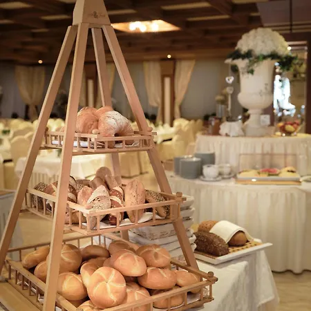 朗姆好酒店 酒店 昂姆