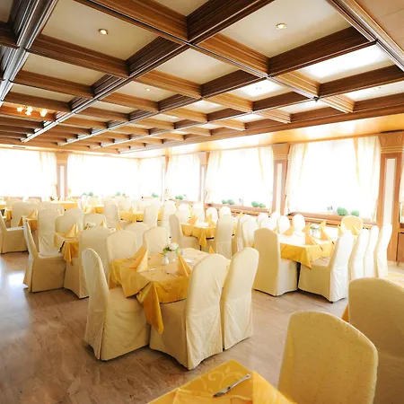 酒店 朗姆好酒店 4*